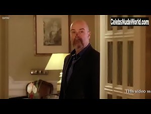 Carolina Bang in La daga de Rasputin (2011) 14