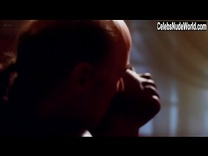 Gloria Lynne Henry in Phantasm III: Lord of the Dead (1994) 10