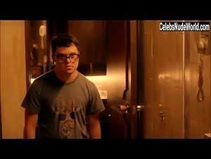 Gloria Toba in El Alien y yo (2016) 9
