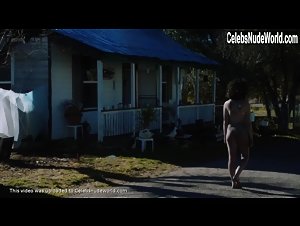 Gloria Vonn in Pineapple (2017) 20