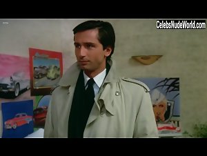 Grace de Capitani in Les ripoux (1984) 17