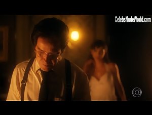 Greta Antoine in Nada Sera Como Antes (series) (2016) 11