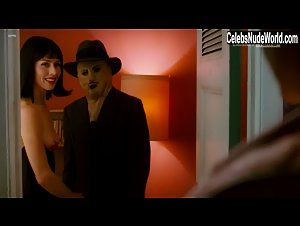 Gwendolyn Bucci in Fur: An Imaginary Portrait of Diane Arbus (2006) 7
