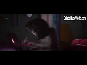 Hadas Ben Aroya in Anashim Shehem Lo Ani (2016) 1