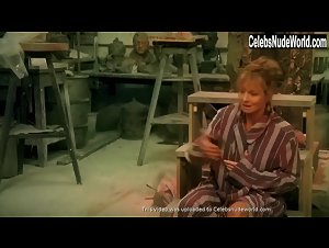 Hana Seidlova in Pupendo (2003) 13