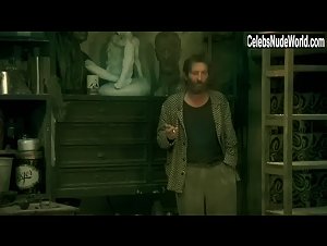 Hana Seidlova in Pupendo (2003) 14