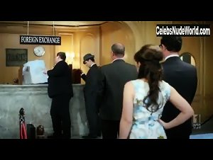 Hannah Bella Bowden in Kangaroo Gang (series) (2011) 7