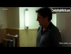 Helene de Saint-Pere in Peindre ou faire l'amour (2005) 7