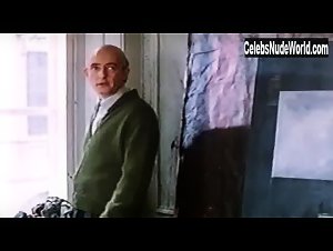 Heidi Holm Katzenelson in To mand i en sofa (1994) 17