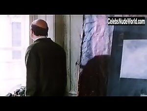 Heidi Holm Katzenelson in To mand i en sofa (1994) 19