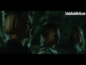 Ingunn Beate Oyen in Innocents (series) (2018) 17