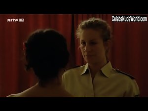 Ioana Iacob in Im Angesicht des Verbrechens (series) (2010) 19