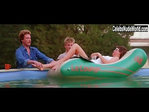Janie Draper in At Close Range (1986) 5