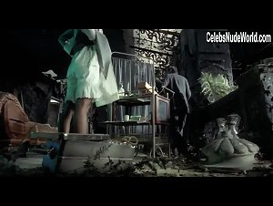 Janina Sokolowska in Sanatorium pod klepsydra (1973) 12