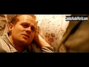 Jordis Triebel in Emmas Gluck (2006)