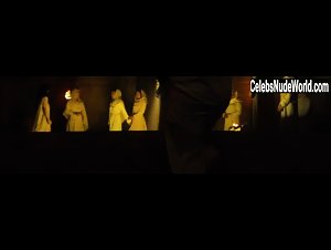 Jeanine Mason in Of Kings and Prophets (series) (2016) 14