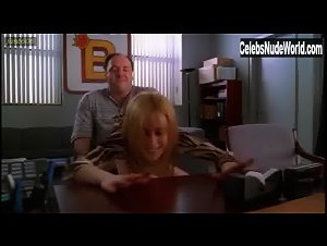 Jennifer Albano in The Sopranos (series) (1999) 11