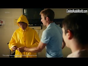 Jennifer Krukowski in Total Frat Movie (2016) 20