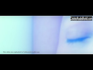 Joanna Ignaczewska in Scopia Effect (2014) 4