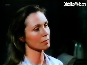 Joanna McCallum in A Wreath of Roses (1987) 2
