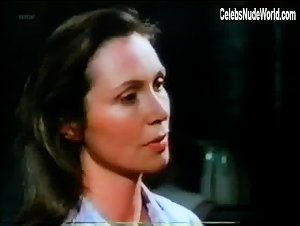 Joanna McCallum in A Wreath of Roses (1987) 3