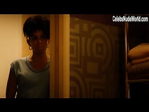 Judith Scott in Snowfall (series) (2017) 15