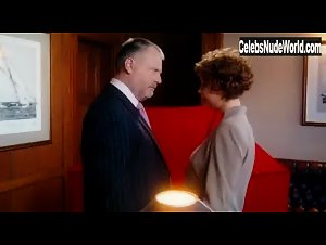 Julia Ubrankovics in Majdnem szuz (2008) 17