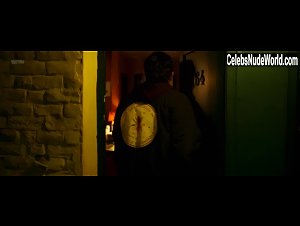 Julie Ferrier in J'ai perdu Albert (2018) 14