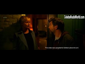 Julie Ferrier in J'ai perdu Albert (2018) 9