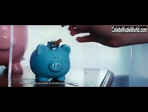 Juliette Monaco in Twentysomething (short) (2016) 11
