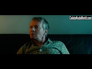Karolina B&#261;ka&#322;a in Anatomia z&#322;a (2015) 4