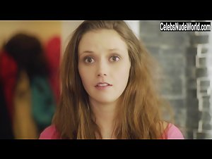 Karoline Bentzen in One Night Stand (series) (2016) 15