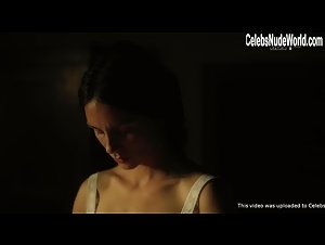 Katarzyna Wajda in Stulecie Winnych (series) (2019) 19