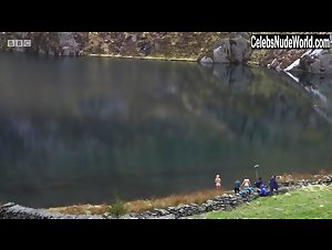 Kate Humble in Kate Humble: Off the Beaten Track (series) (2017) 7