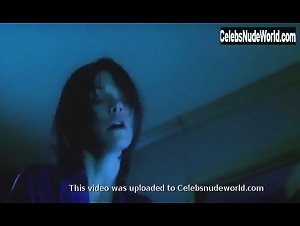 Kathryn Erbe in Stir of Echoes (1999) 14
