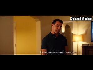 Kayla Collins in Entourage - The Movie (2015) 12