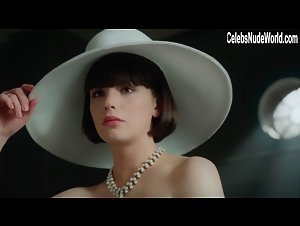 Ksenia Lukyanchikova in Krasnaya Koroleva (series) (2015)