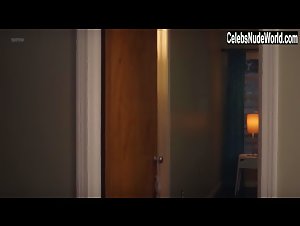 Laura Flannery in Golden Rut (2016) 5