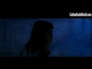 Lauren Ashlyn O'Brien in Hoax (2019) 3