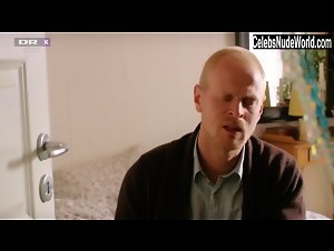 Laerke Winther in En enkelt til Korsor (2008) 19