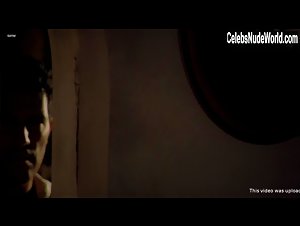 Leila Carli in Trasgredire (2000) 18