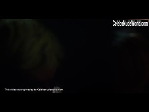 Lena Lapres in Osmosis (series) (2019) 20
