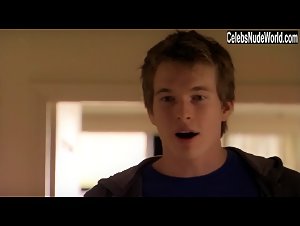 Lieschen Pogue in Underbelly (series) (2008) 13