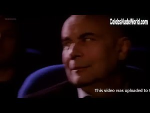 Linda Bouhenni nude, boobs scene in Nana (2001) 19