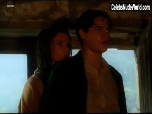 Lola Baldrich in Los jinetes del alba (series) (1990) 6