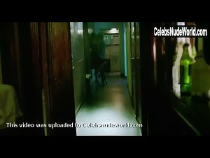 Lucie Aron in Absinth (short) (2016) 10