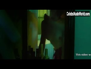 Lucie Aron in Absinth (short) (2016) 18