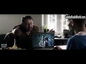 Magdalena Wieczorek in Czuwaj (2017) 19