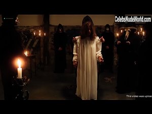 Manon Pages in Demonologist (2019) 4