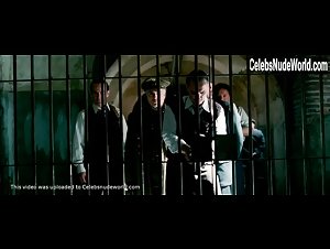 Maria Leon in La voz dormida (2011) 10